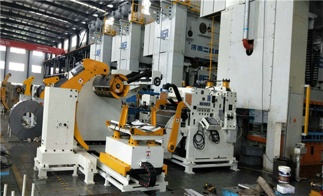 三合一送料機 三合一送料機